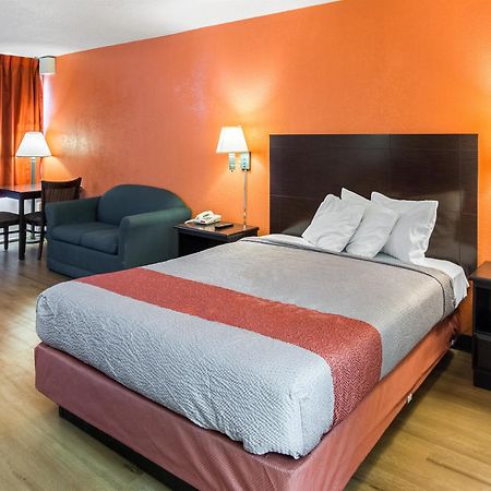 Motel 6-Groton, Ct - Casinos Nearby Luaran gambar